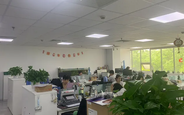 Chuyển đổi tốc độ vượt trội 5520-Vim-4X cho hiệu suất mạng liền mạch 4