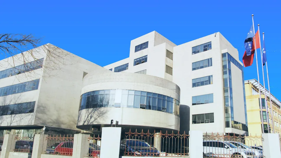 Starsurge – Networking Solutions Provider Hong Kong Starsurge Group office and network hardware integration center