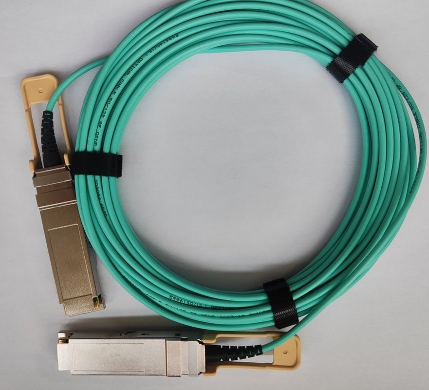 Cáp quang hoạt động 200G QSFP56 26.56GBaud tốc độ truyền dữ liệu tương thích với OM3/OM4 Connector Type QSFP56 Connector